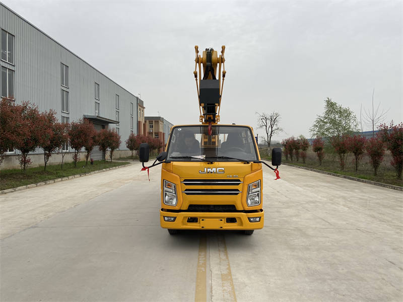 藍牌江鈴順達13米高空作業(yè)車