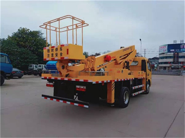 國(guó)六東風(fēng)22米高空作業(yè)車廠家