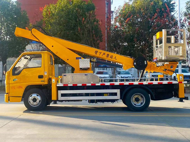 可伸縮23米高空作業(yè)車