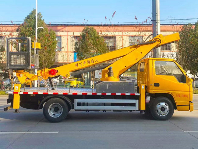 可伸縮23米高空作業(yè)車