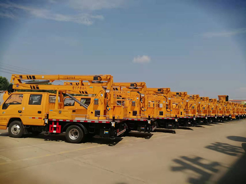 五十鈴13米高空作業(yè)車