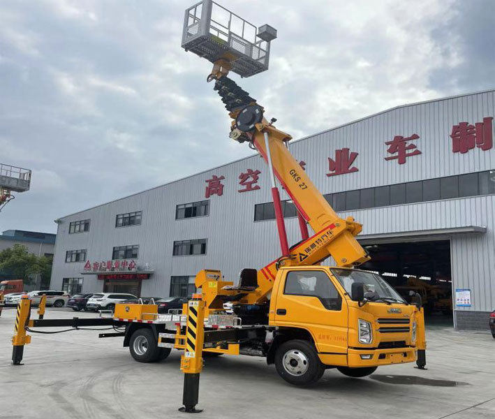 江鈴順達(dá)國六25米27米藍(lán)牌伸縮臂高空作業(yè)車