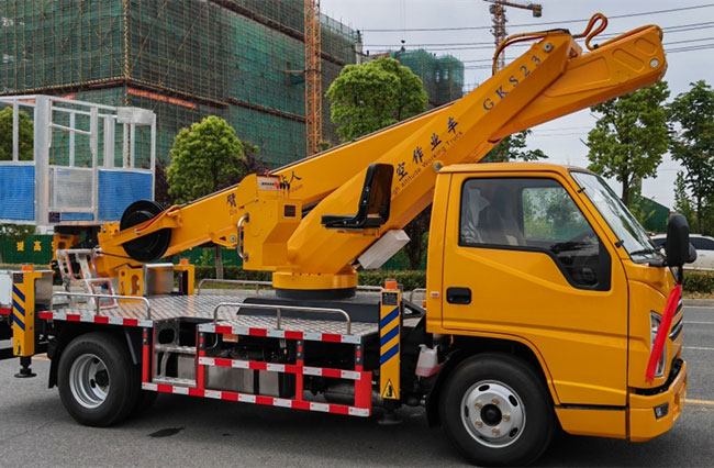 定制藍(lán)牌江鈴順達(dá)23米高空作業(yè)車(chē)