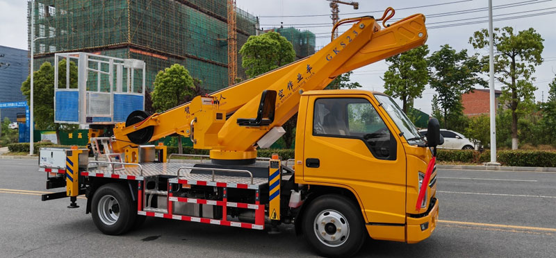 23米高空作業(yè)車