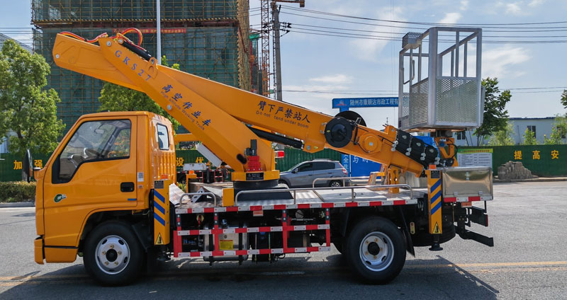 27米高空作業(yè)車