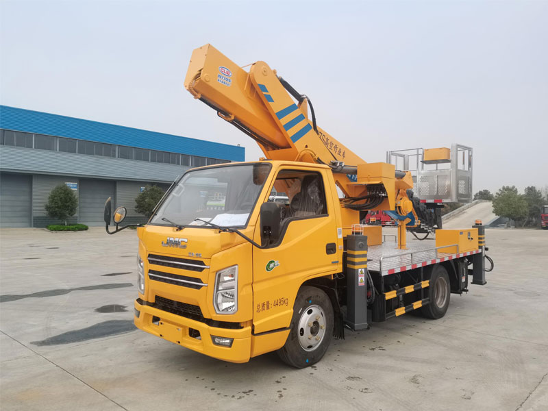江鈴藍牌27米直臂伸縮式高空作業(yè)車