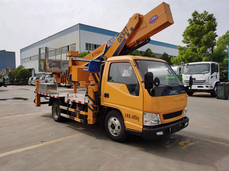 藍(lán)牌27米直臂伸縮式高空作業(yè)車(chē)-CL5042JGKA6DS