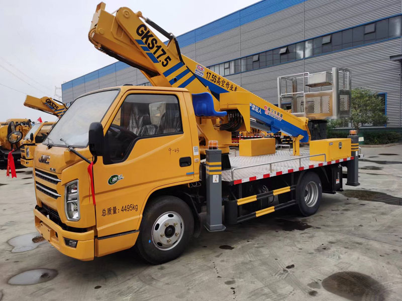 國六江鈴順達藍牌17米5直臂伸縮式高空作業(yè)車