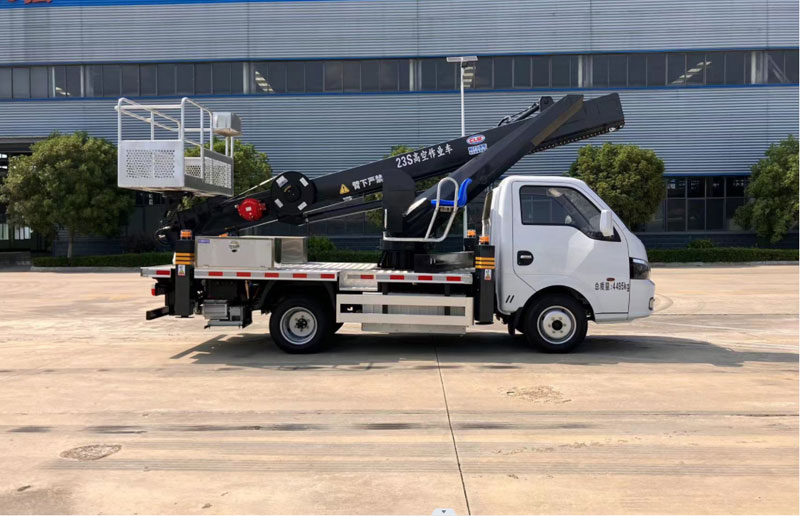 東風(fēng)高端智能型23米藍牌純電動高空作業(yè)車