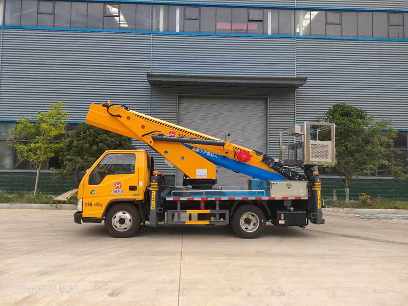 江鈴順達(dá)33米高空作業(yè)車